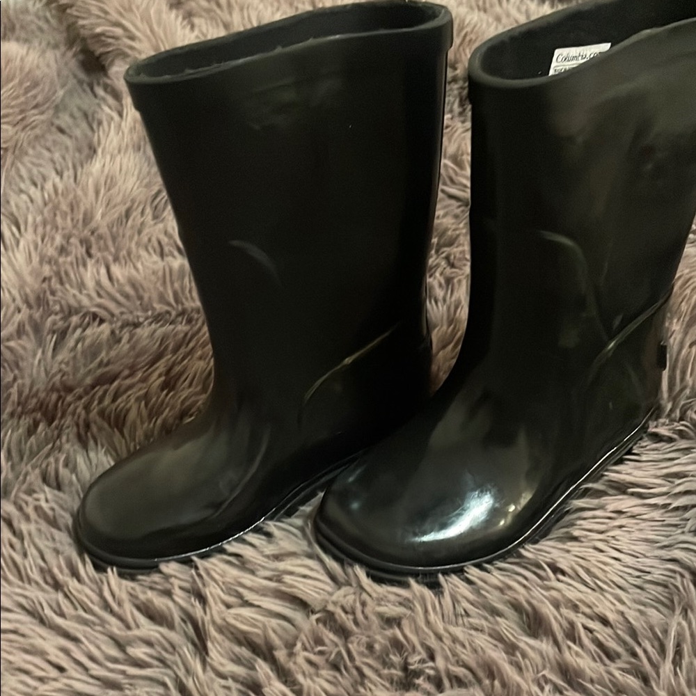 Black Rain Boots